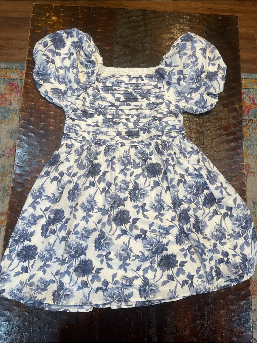 abercrombie kids White Dress with Blue Floral Print and Puff Sleeves. Pockets